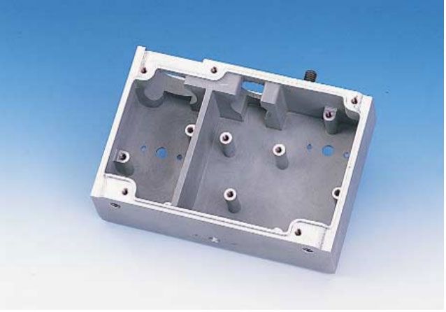 西安某客户产品，，，，，，，，使用的是ST5×0.8×9
